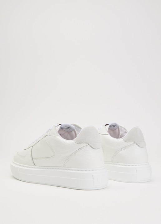 Cleens Court sneaker van leer - achterkant wit
