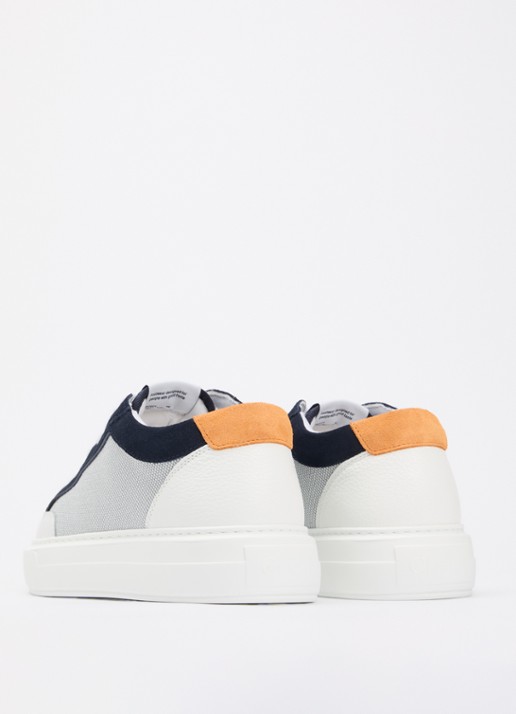 Cleens Luxor sneaker met suède details - achterkant wit