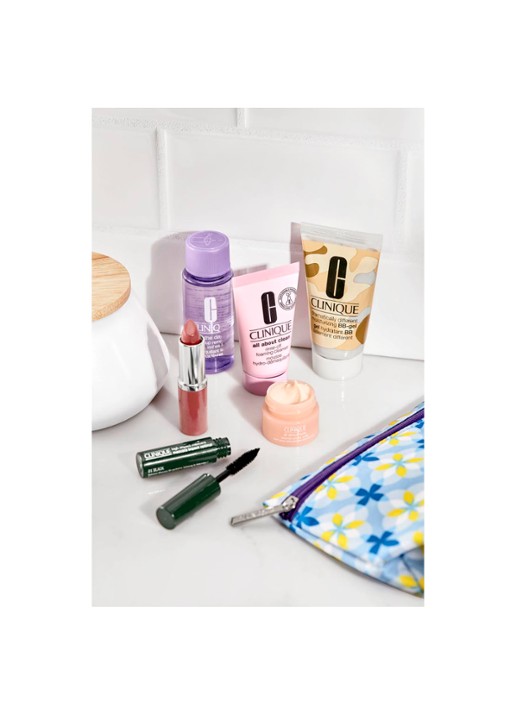 Clinique Dramatically Different Moisturizing BB-Gel - hydraterende gezichtsgel - detail 3 undefined