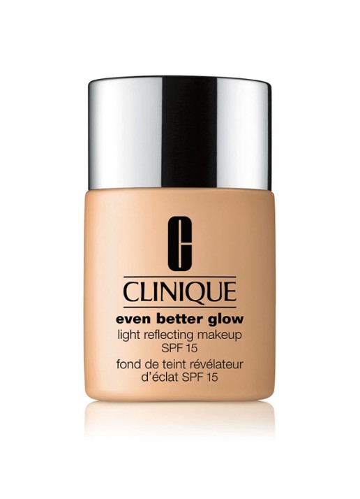 Clinique Even Better Glow Light Reflecting Makeup SPF 15 - foundation - voorkant cn 62 porcelain beige