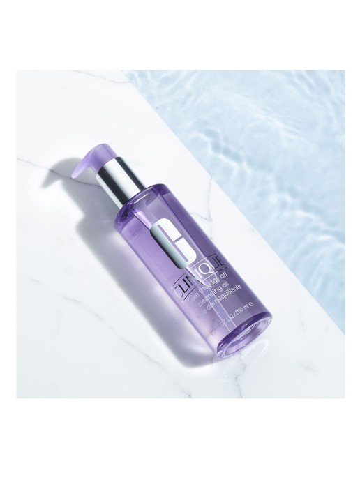Clinique Take The Day Off Cleasing Oil - make-up remover - detail 2 undefined