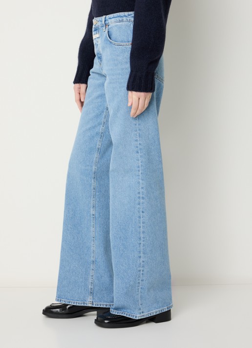 CLOSED Gillan high waist flared jeans met lichte wassing - detail 5 indigo
