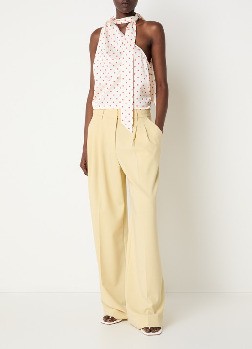 Co'Couture Cambria top met asymmetrische hals en stippenprint - voorkant 3 creme