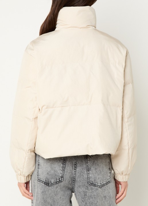 Co'Couture Frosty puffer jack met ritszakken - achterkant beige