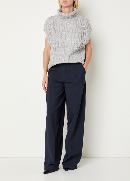 Co'Couture Row oversized kabelgebreide spencer met col - voorkant 2 grijsmele