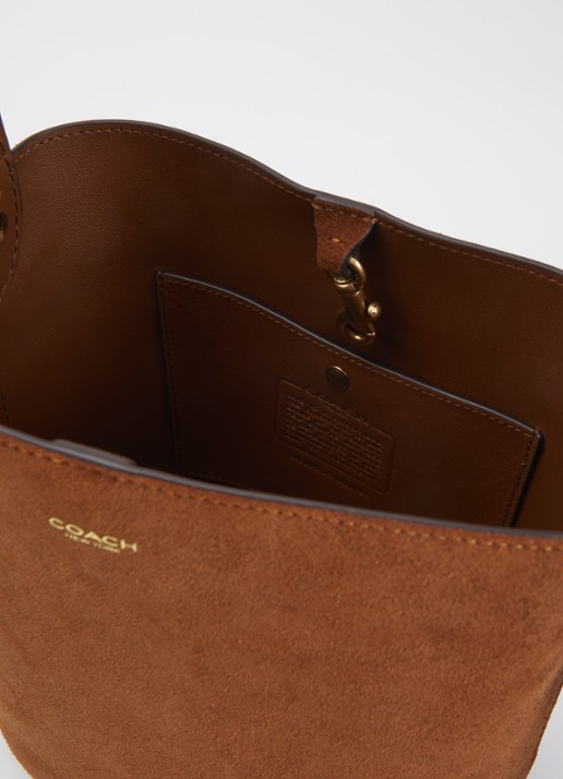Coach Bleecker 21 schoudertas van suède met uitneembaar etui  - detail 4 hazelnootbruin