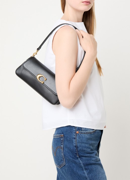 Coach Refined schoudertas van leer met afneembare schouderriem - voorkant 3 zwart