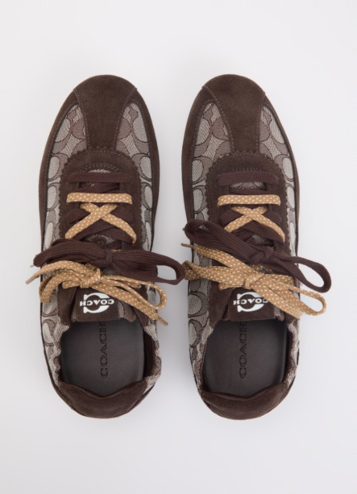Coach Sneaker van suède met logoprint - detail 2 bruin