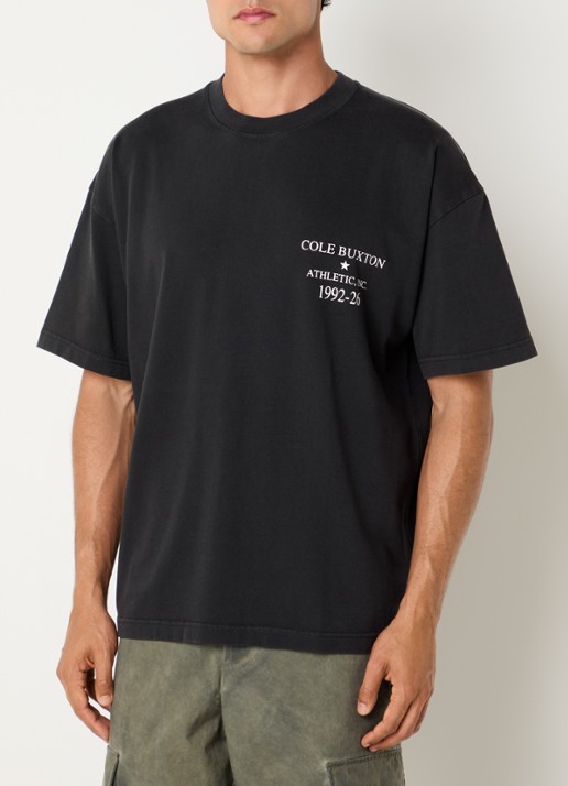 Cole Buxton Athletic Inc. T-shirt met logo- en backprint - achterkant 4 zwart
