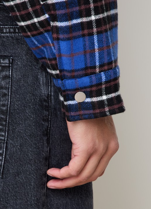 Cole Buxton Gewatteerd overshirt met ruitdessin - detail 4 kobaltblauw