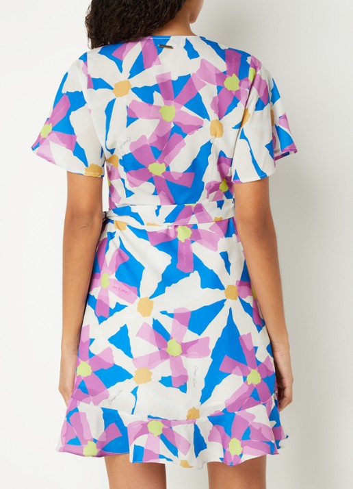 Colourful Rebel Telsi mini wikkeljurk met bloemenprint en vlindermouw - achterkant blauw