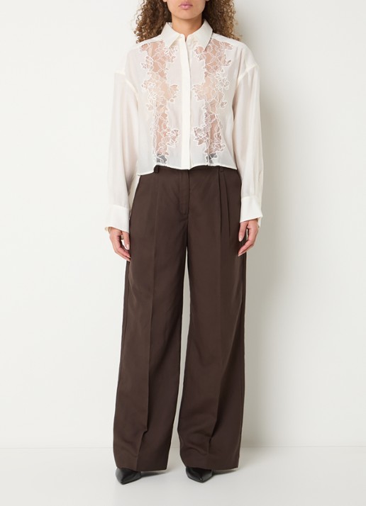 Copenhagen Muse Cropped blouse met details van kant - voorkant 4 gebroken wit