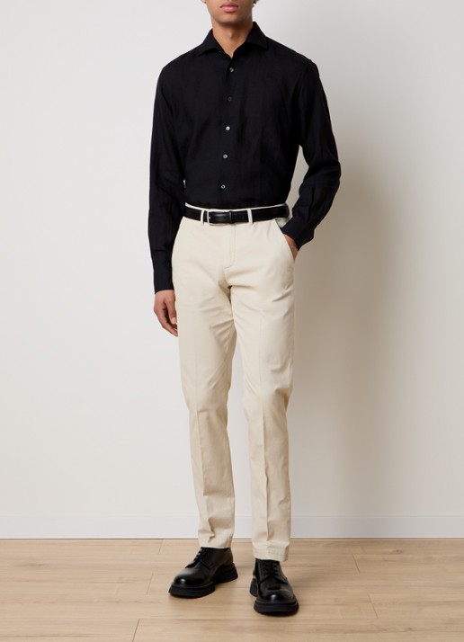 Corneliani Slim fit chino in linnenblend met steekzakken - voorkant 5 creme