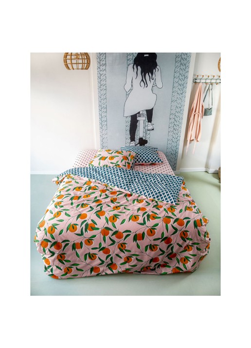 Covers & Co Squeeze the Day kussensloop  van katoen perkal 200TC - detail lichtroze