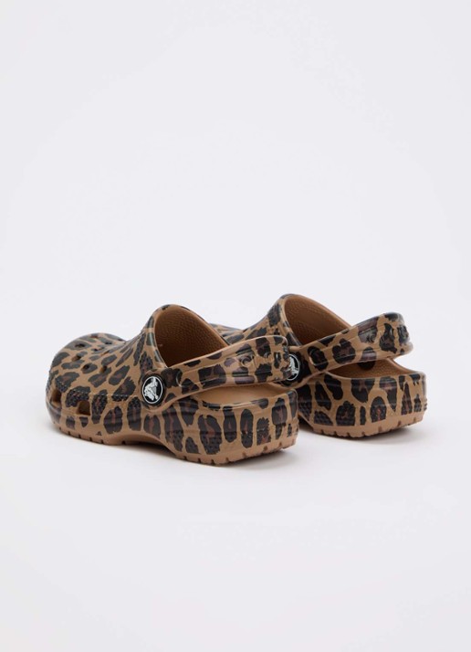 Crocs Classic Animal Clog instapper met panterprint - achterkant 4 bruin