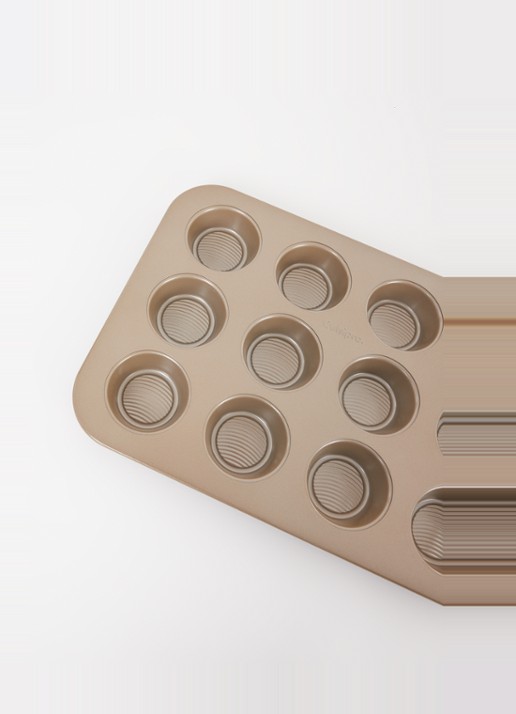 Cuisipro Bakvorm voor muffins 12-vaks - voorkant 2 goud