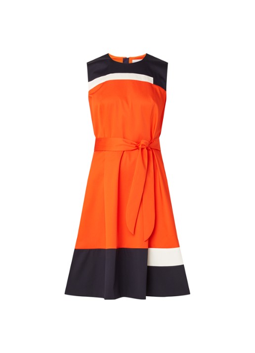 Dadesa A-lijn jurk met colourblocking en strikceintuur - voorkant 2 orange
