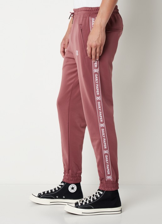 Daily Paper Etape tapered fit cropped trackpants met ritszakken en logoband - detail 4 roodbruin