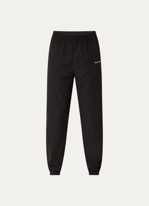 Daily Paper Eward tapered fit trackpants met logo en steekzakken - voorkant zwart