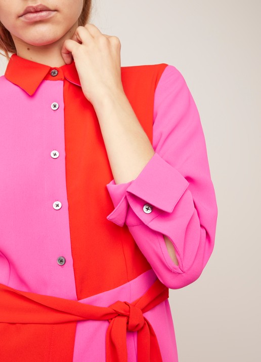 Damsel in a Dress Mila blousejurk met colourblocking en strikceintuur - detail 2 donkeroranje