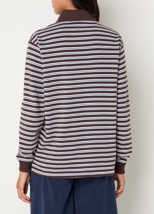 Damson Madder Remie regular fit polo met streepprint - achterkant 2 chocoladebruin