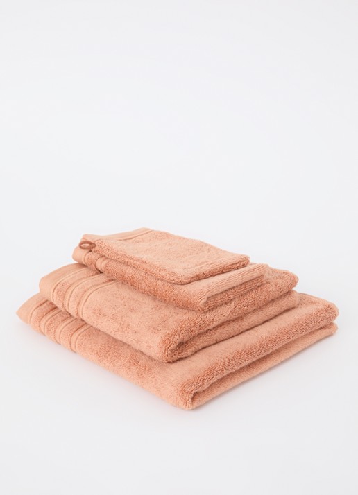 de Bijenkorf Home Evolution badlaken - 580 gr/m2 - 70 x 140 cm - voorkant 2 oranjebruin
