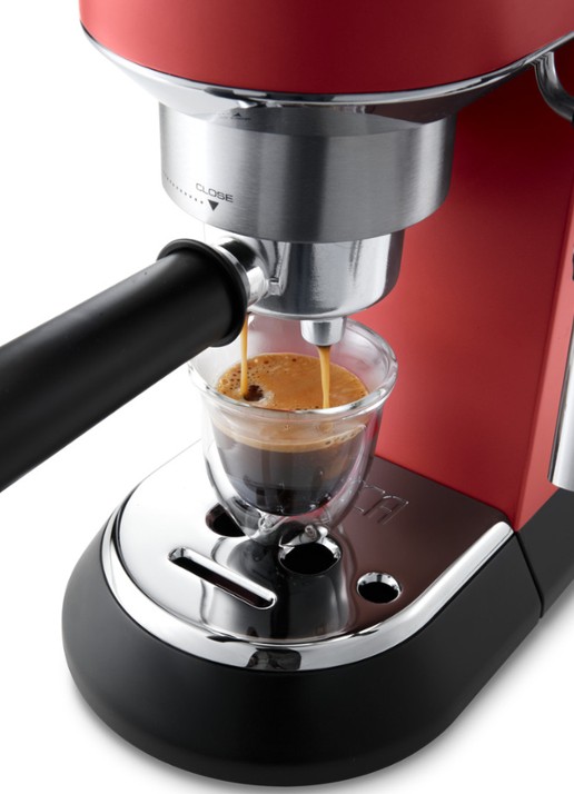 DeLonghi Dedica espressomachine EC685.R - detail 4 steenrood