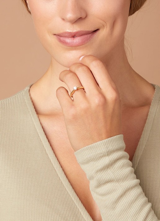 Diamond Point Geelgouden ring, 0.30 ct diamant, Hearts & Arrows - voorkant 4 geelgoud