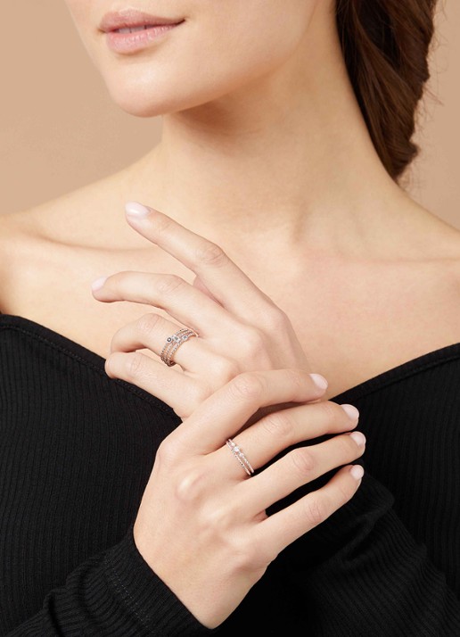 Diamond Point Witgouden ring Joy - detail witgoud