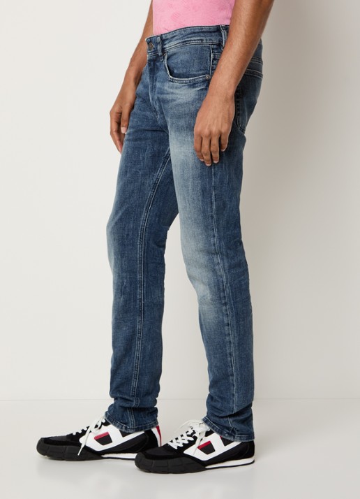 Diesel 1979 Slim fit jeans met gekleurde wassing en steekzakken - detail 2 indigo