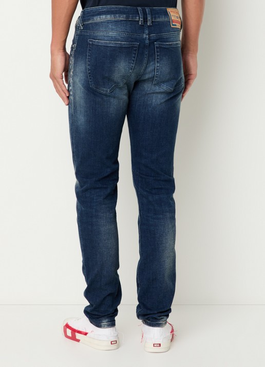 Diesel 1979 straight leg jeans met medium wassing - achterkant 3 indigo