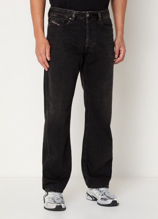 Diesel 1980 D-Eeper straight leg jeans met gekleurde wassing