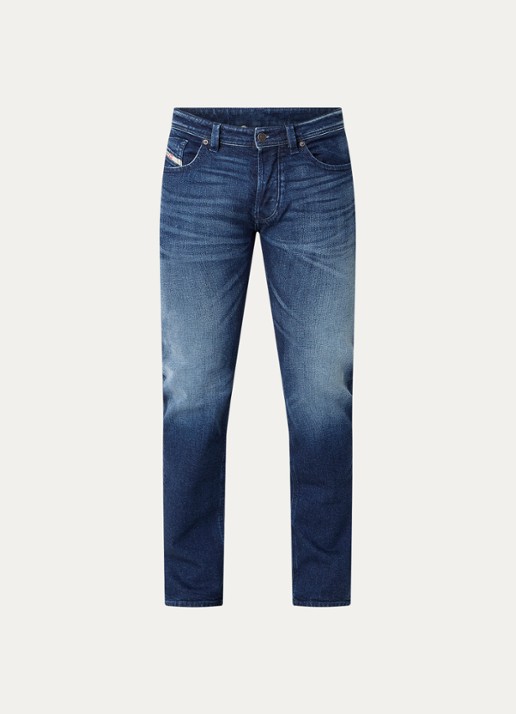 Diesel 1985 Larkee slim fit jeans met donkere wassing - voorkant 2 indigo