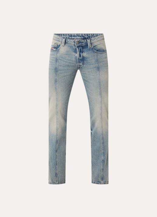 Diesel 1985 Larkee straight leg jeans met verwassen afwerking - voorkant 2 indigo