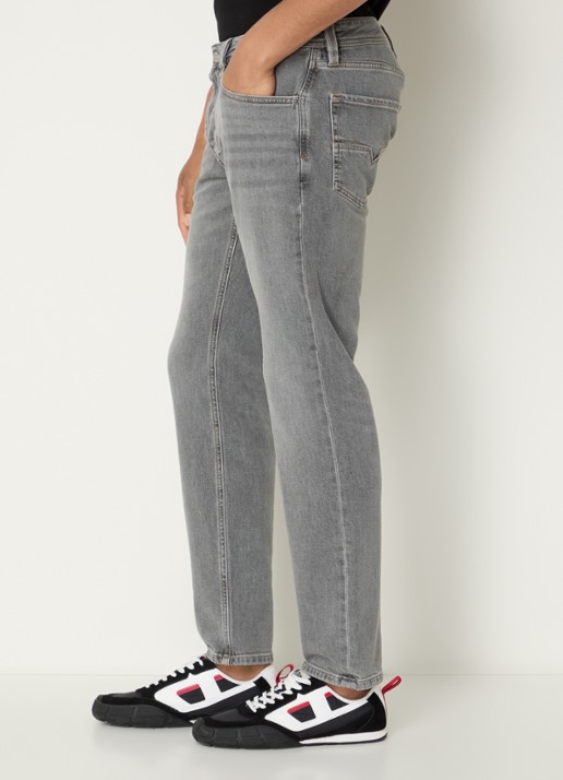 Diesel 1986 Larkee tapered fit jeans met gekleurde wassing - detail 3 grijs