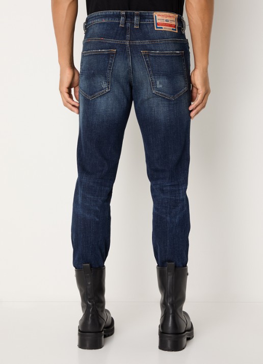 Diesel 1993 D-Vyl slim fit jeans met destroyed afwerking - achterkant indigo