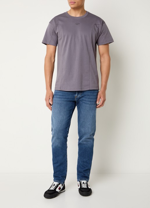 Diesel 1993 D-VYL slim fit jeans met medium wassing - voorkant 2 indigo