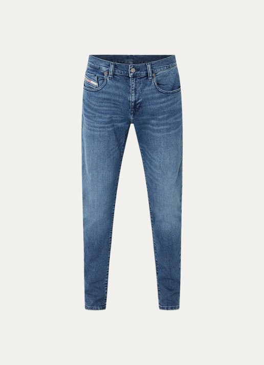Diesel 2019 D-strukt straight fit jeans met medium wassing  - voorkant 4 indigo