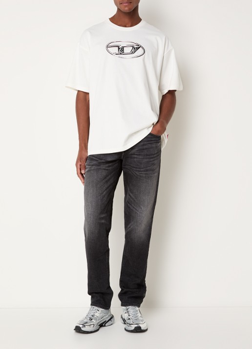 Diesel 2023 D-Finitive slim fit jeans met gekleurde wassing - voorkant 3 antraciet
