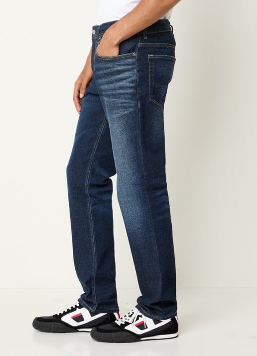 Diesel 2023 D-finitive straight fit jeans met medium wassing - detail 5 indigo