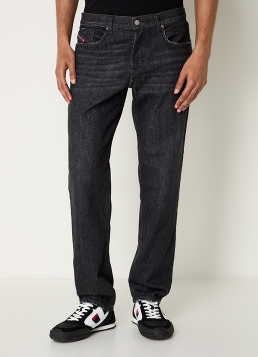 Diesel 2023 D-Finitive straight leg jeans met gekleurde wassing