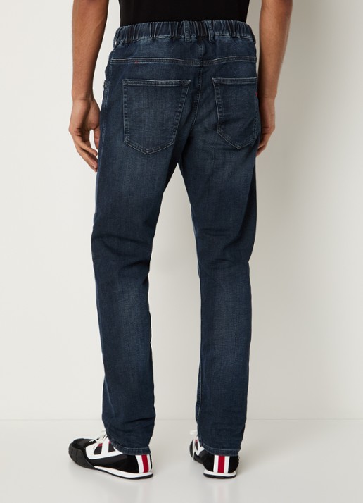 Diesel 2032 D-KROOLEY loose fit jeans met donkere wassing - achterkant 5 indigo