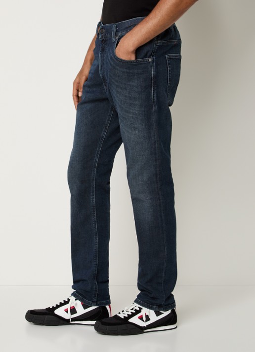 Diesel 2032 D-KROOLEY loose fit jeans met donkere wassing - detail 4 indigo