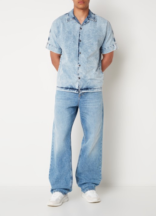 Diesel D-Macro loose fit jeans met medium wassing - voorkant 5 denim