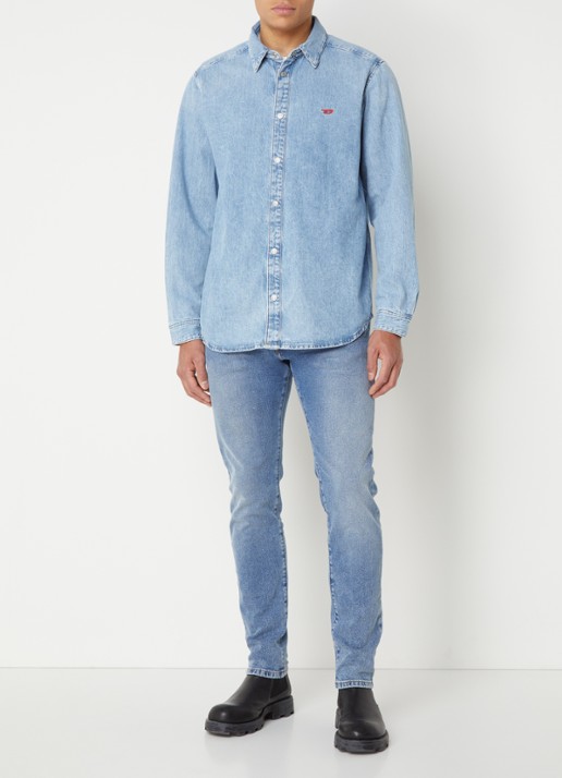 Diesel D-Simply overshirt van denim met logoborduring - voorkant 3 lichtblauw