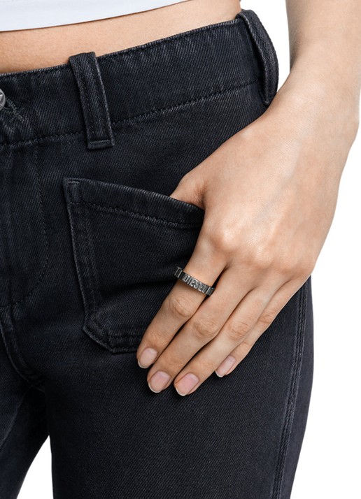 Diesel Diesel Font ring met logo DX1612060 - detail 4 antraciet