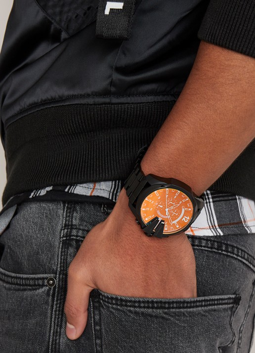 Diesel Herenhorloge Mega Chief DZ4318 - voorkant 3 zwart