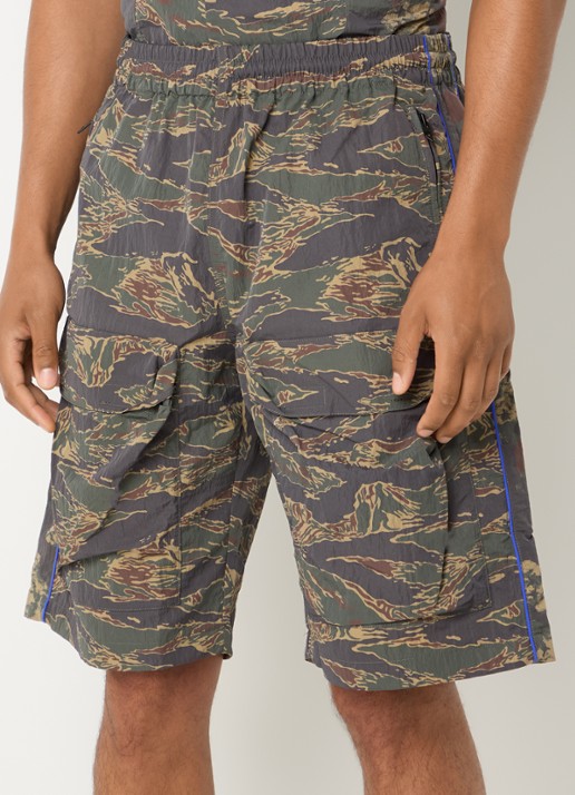 Diesel P-Ramos korte cargobroek met camouflageprint