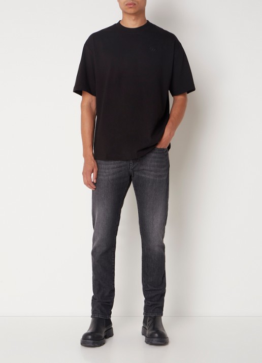 Diesel T-Boggy-Megoval T-shirt met logoborduring - voorkant 2 zwart