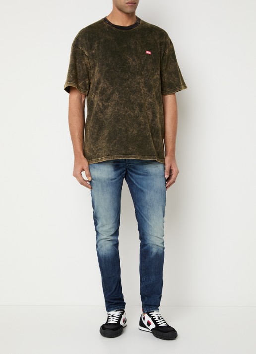 Diesel T-Boxt-T4 T-shirt met verwassen afwerking - voorkant 3 legergroen